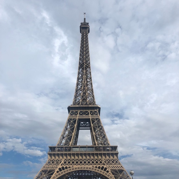 Meet your Posher, Megan - Picture 1 of 1